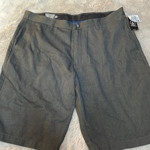 Mens volcom shorts